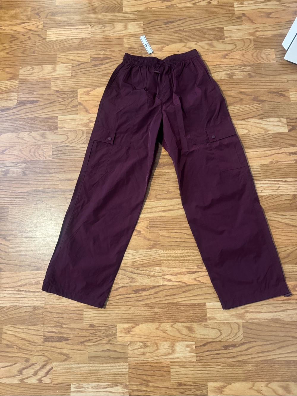 *NWT* Pink by Victoria’s Secret Parachute Cargo Pants in Deep Burgundy